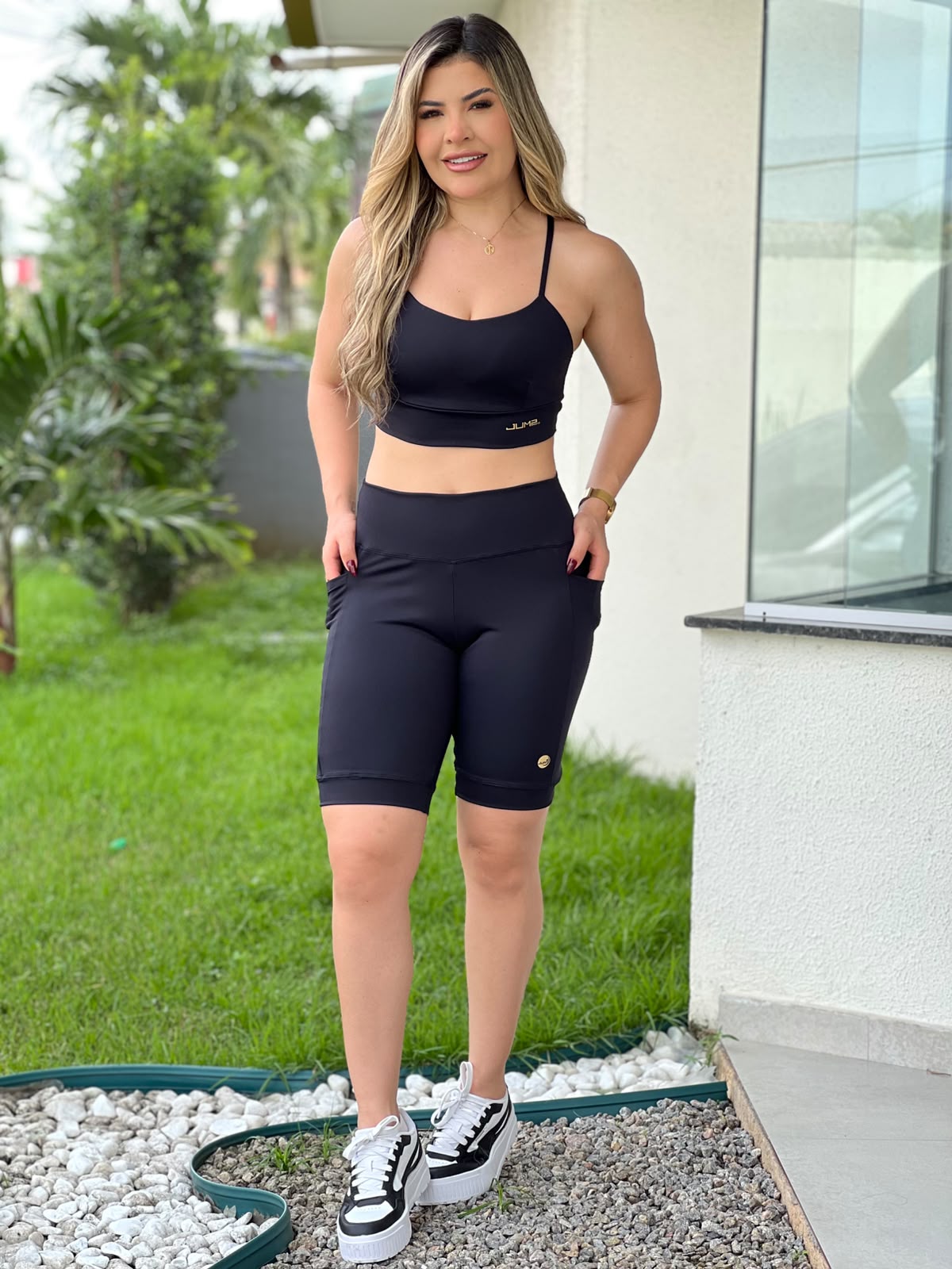 Bermuda Ciclista Longa com Bolso Preta