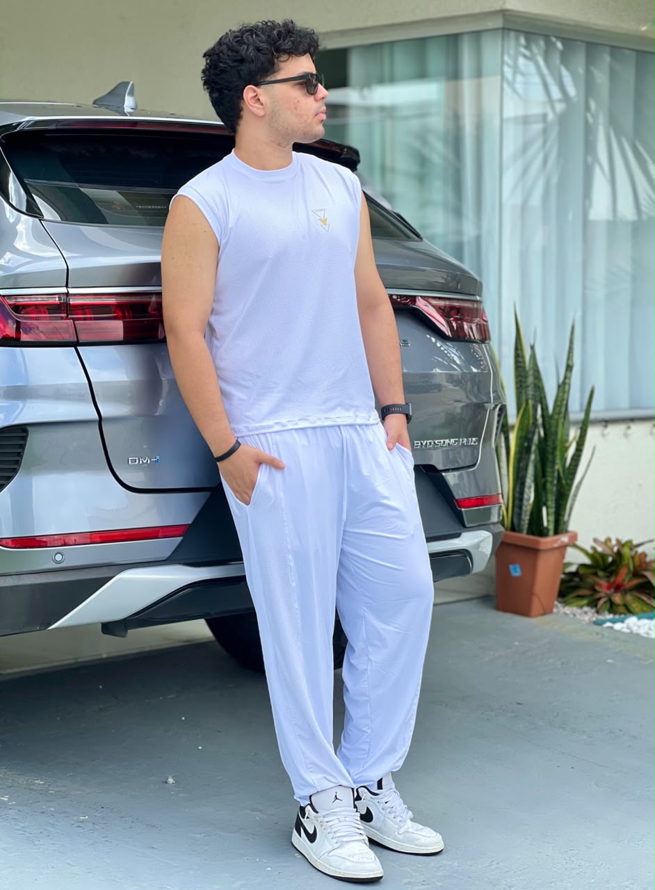 Calça Masculina Branca — Faixa Lateral em Tela