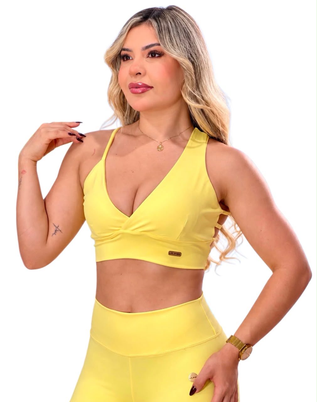 Top Decote V Amarelo com Tiras Laterais